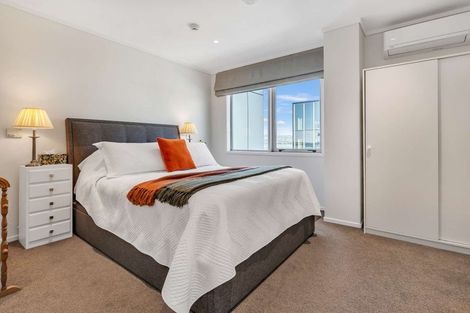 Photo of property in 12/72a Devonport Road, Tauranga, 3110