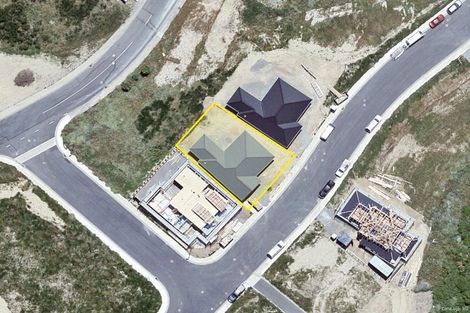 Photo of property in 5 Boeing Way, Newlands, Wellington, 6037