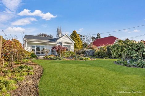 Photo of property in 17 Gorge Road, Clinton, 9534