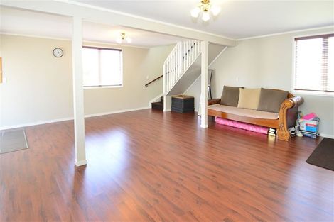 Photo of property in 306 Glengarry Road, Glen Eden, Auckland, 0602