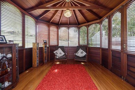 Photo of property in 84 Granville Drive, Massey, Auckland, 0614