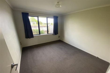 Photo of property in 102u7 Old Farm Road, Hamilton East, Hamilton, 3216