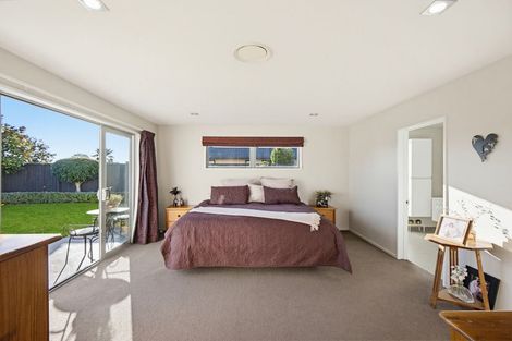 Photo of property in 27 Sovereign Boulevard, Kaiapoi, 7630