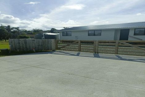 Photo of property in 60 Marram Place, Mangawhai Heads, Mangawhai, 0505