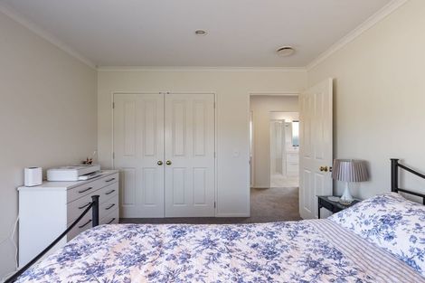 Photo of property in 18 Dougherty Place, Hokowhitu, Palmerston North, 4410
