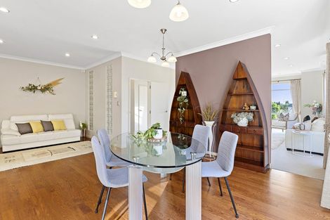 Photo of property in 86 Coachman Drive, Flat Bush, Auckland, 2016