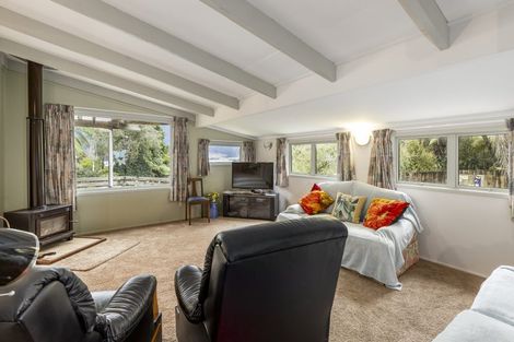 Photo of property in 19 Sandy Bay Road, Black Rock, Picton, 7282