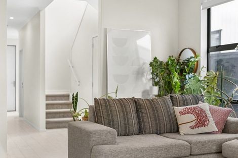 Photo of property in 21 Grey Warbler Road, Hobsonville, Auckland, 0616