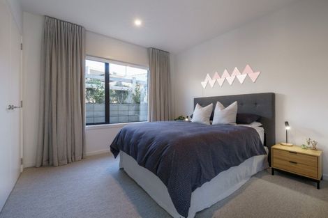 Photo of property in 11 Deans Drive, Wanaka, 9305