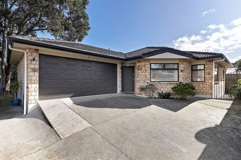 Photo of property in 2/456 Hibiscus Coast Highway, Orewa, 0931