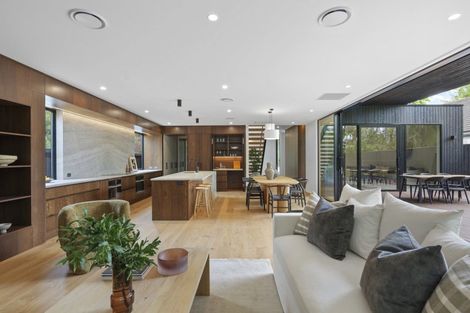 Photo of property in 26d Bryndwr Road, Fendalton, Christchurch, 8052