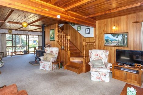 Photo of property in 207 Marie Crescent, Whangamata, 3620