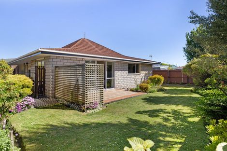 Photo of property in 2/99 Saint Martins Road, Saint Martins, Christchurch, 8022