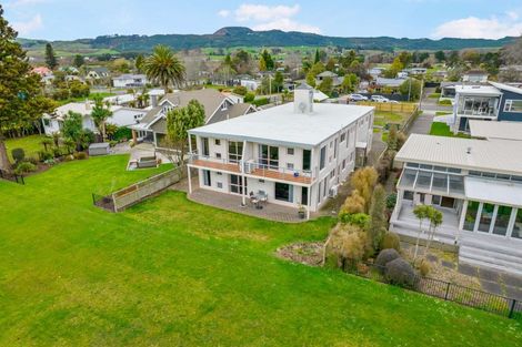 Photo of property in 27unit Willow Avenue, Hannahs Bay, Rotorua, 3010