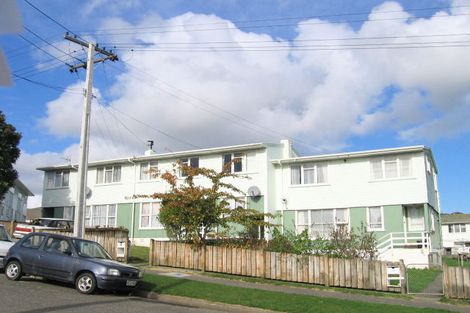 Photo of property in 3a 3b Cumberland Grove, Cannons Creek, Porirua, 5024