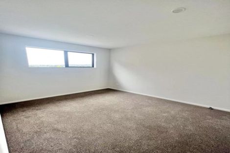 Photo of property in 1b Benchmark Drive, Massey, Auckland, 0614