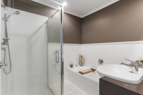 Photo of property in 100u3 Winifred Avenue, Whangamata, 3620