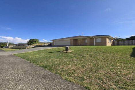 Photo of property in 5 Prado Drive, Pukekohe, 2120