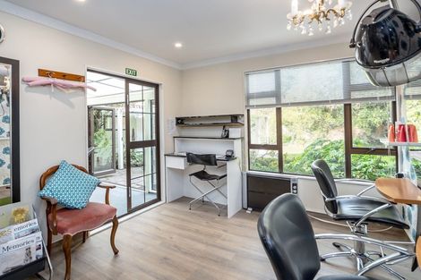 Photo of property in 153 West Street, Greytown, 5712