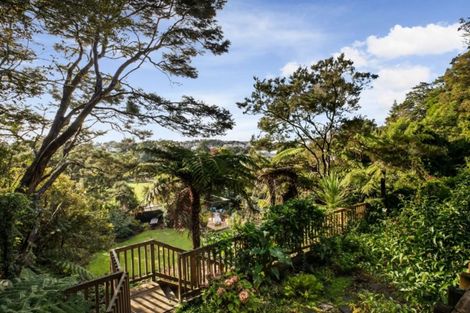 Photo of property in 10 Kia Ora Road, Beach Haven, Auckland, 0626