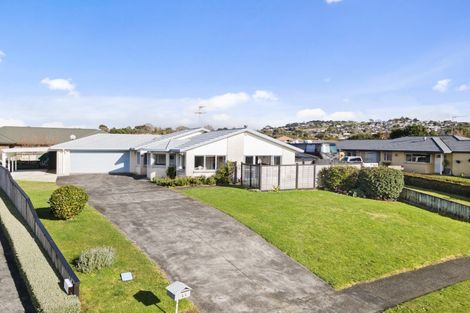 Photo of property in 64 O'connor Drive, Pukekohe, 2120