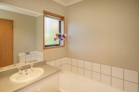 Photo of property in 22 Jessop Street, South Hill, Oamaru, 9400