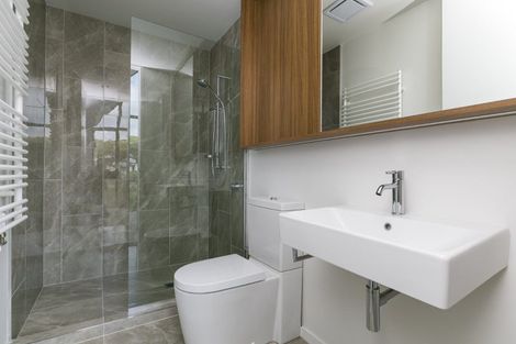 Photo of property in 83 Melbourne Road, Island Bay, Wellington, 6023