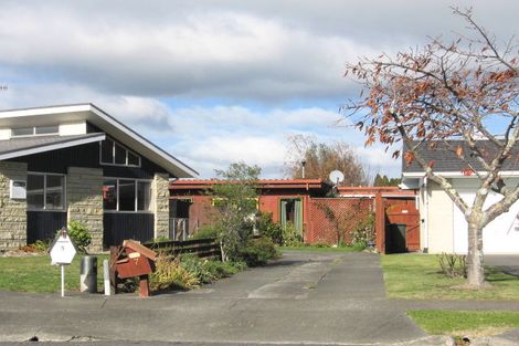 Photo of property in 7 D'arcy Place, Taradale, Napier, 4112