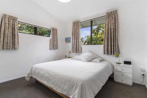 Photo of property in 218 Patuwai Drive, Whangamata, 3620