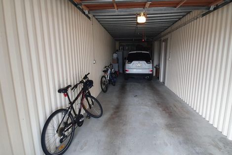 Photo of property in 12/8 Monte Cassino Place, Birkdale, Auckland, 0626