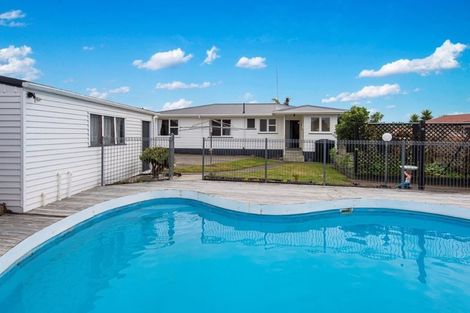 Photo of property in 18 Hawea Place, Tikipunga, Whangarei, 0112