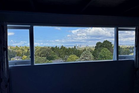 Photo of property in 52 Balmain Road, Chatswood, Auckland, 0626