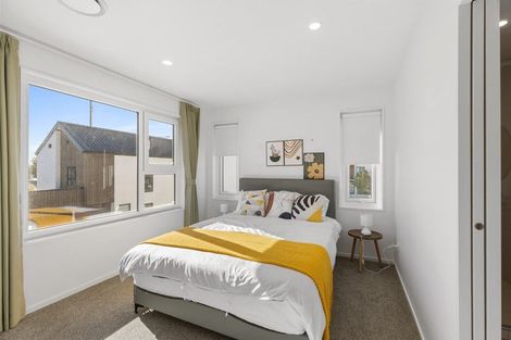 Photo of property in 2/61 Waltham Road, Sydenham, Christchurch, 8023
