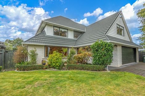 Photo of property in 87 Pahiatua Street, Hokowhitu, Palmerston North, 4410