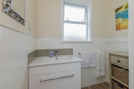 Photo of property in 51 Duke Street, Levin, 5510