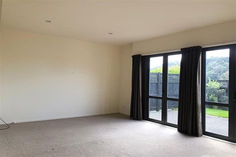 Photo of property in 28/11 The Avenue, Albany, Auckland, 0632