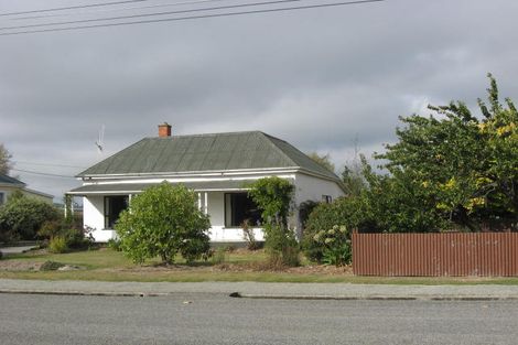 Photo of property in 3 Exeter Street, Waimate, 7924