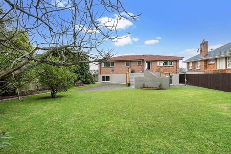 Photo of property in 76 Jaemont Avenue, Te Atatu South, Auckland, 0610