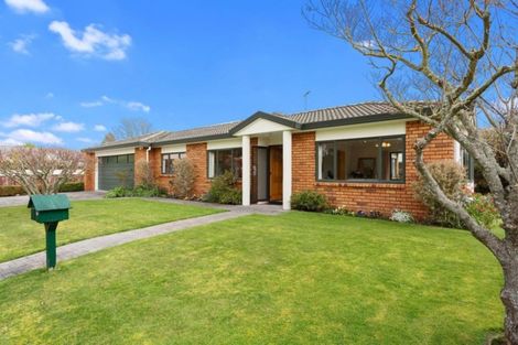 Photo of property in 26 Grey Street, Cambridge, 3434