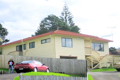 Photo of property in 19 Kearney Place, Massey, Auckland, 0614