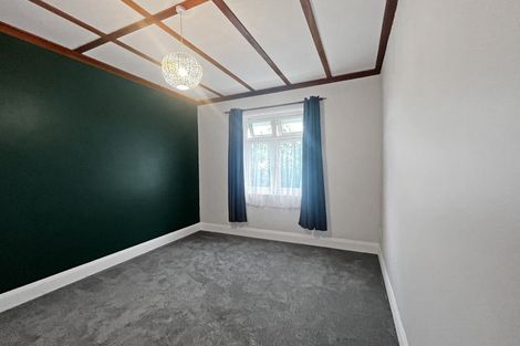 Photo of property in 10 Tawa Street, Tokomaru, Palmerston North, 4474