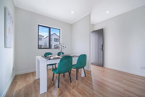 Photo of property in 28 Kairakau Street, Papakura, 2110