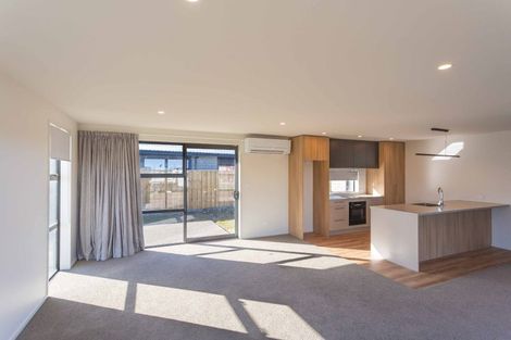 Photo of property in 41 Marcoola Drive, Rolleston, 7614