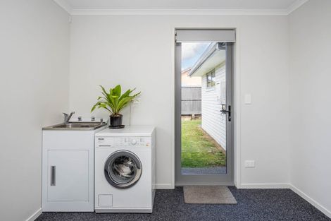 Photo of property in 8 Whakatipu Street, Temple View, Hamilton, 3218