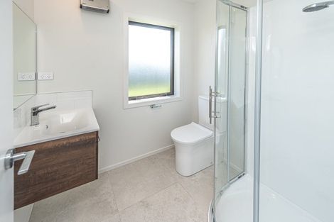 Photo of property in 6 Cross Street, Castlecliff, Wanganui, 4501