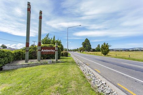 Photo of property in 5a Yates Place, Amberley, 7410