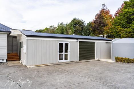 Photo of property in 17 Hook Road, Paparoa, 0571