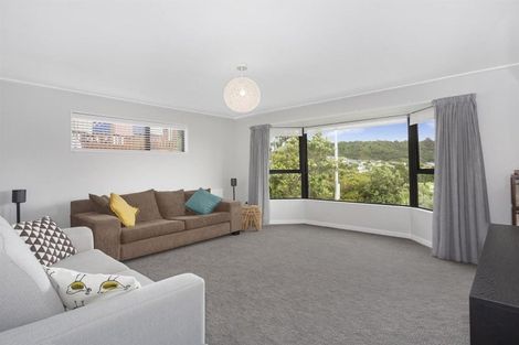 Photo of property in 71 Leeward Drive, Whitby, Porirua, 5024