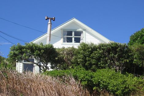 Photo of property in 119 Creswick Terrace, Northland, Wellington, 6012