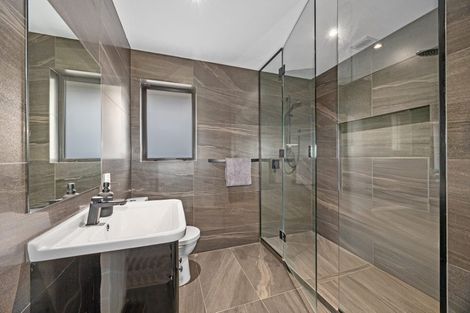 Photo of property in 1/84 Queenspark Drive, Parklands, Christchurch, 8083
